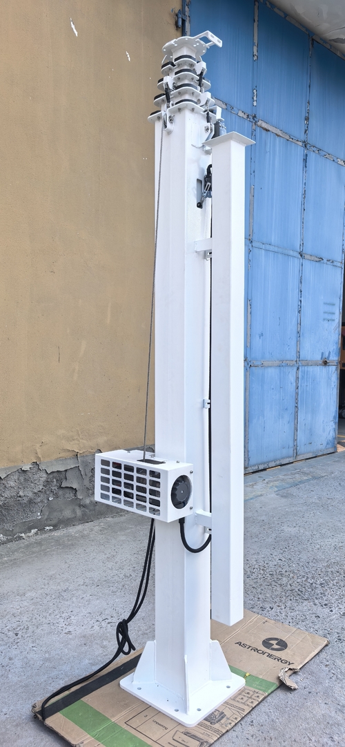 Latest company news about The 9 meters electric mast for solar camera cctv trailer