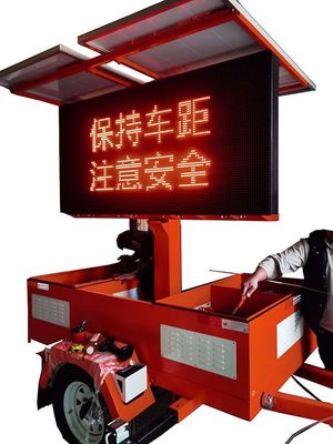 High Efficiency Energy Saving Solar Power Led Display Screen Trailer P3 P4 P5 For Product Promotion